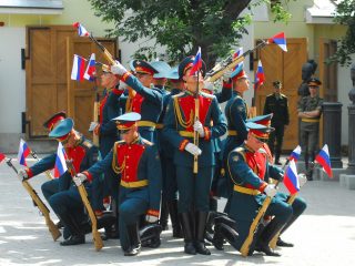 Москвичей и гостей столицы познакомят со славной историей Преображенского полка